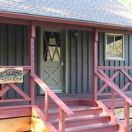 Rustic Chapparal Cabin At Bass Lake Heights Villa Oakhurst Buitenkant foto